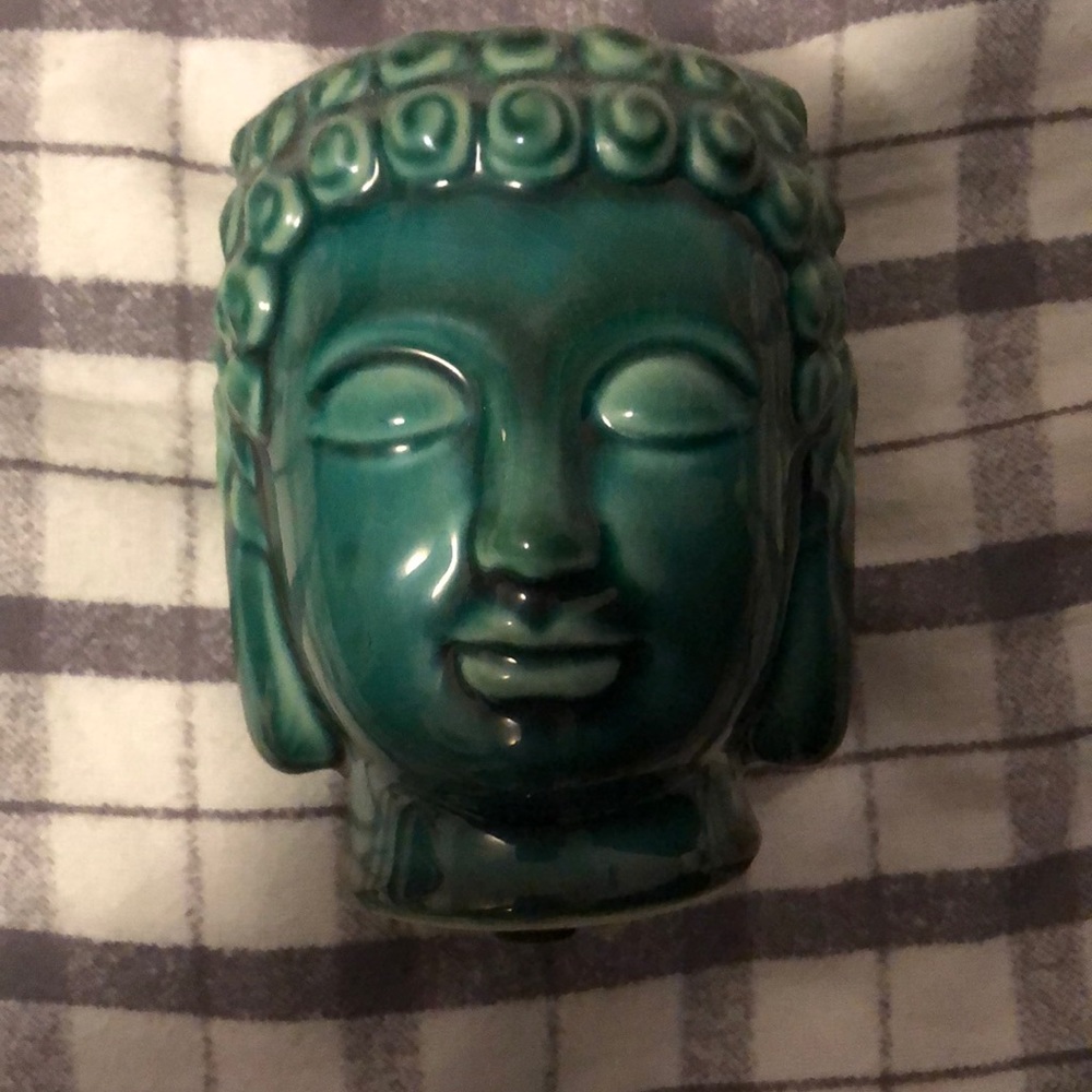 Lit once! Beautiful Buddha candle